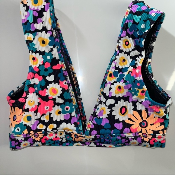 Body Glove Summertime Dita Floral Bikini Bra Deep V Top - Picture 7 of 13